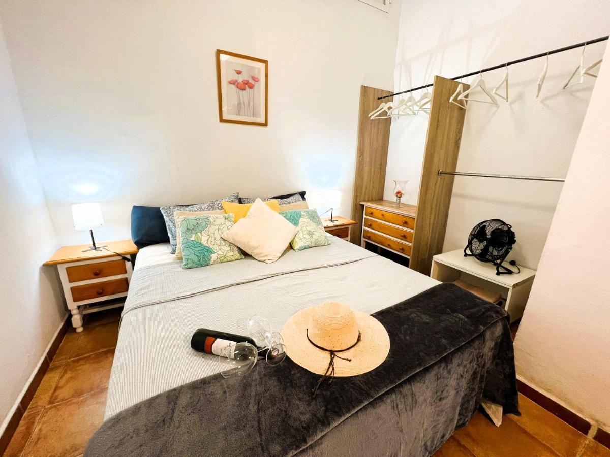 Alcamar Habitacion Privada Con Las Areas De Sala, Cocina Y Bano Que Se Comparten Cerca Al Mar! อัลกาลา ภายนอก รูปภาพ
