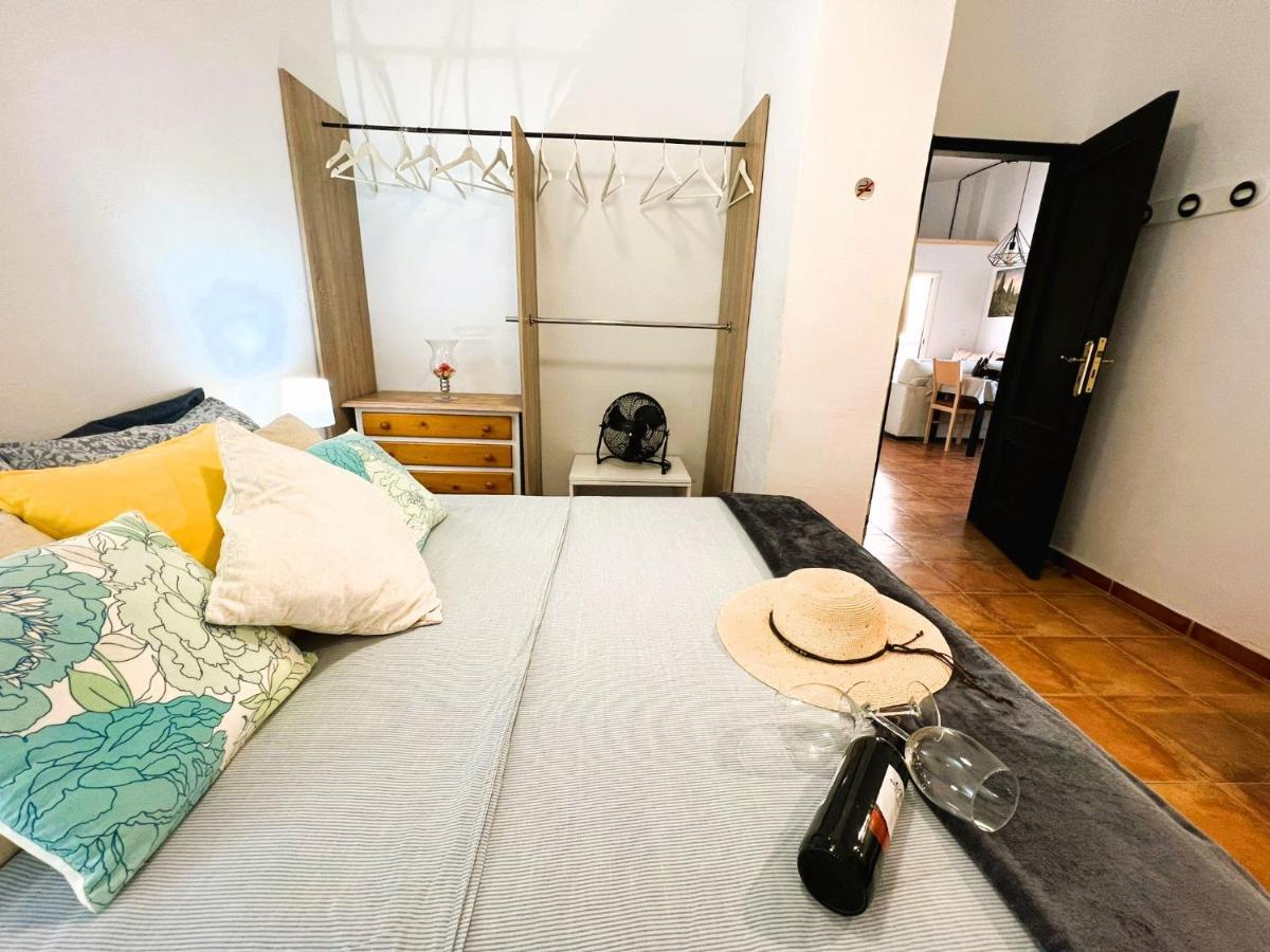 Alcamar Habitacion Privada Con Las Areas De Sala, Cocina Y Bano Que Se Comparten Cerca Al Mar! อัลกาลา ภายนอก รูปภาพ