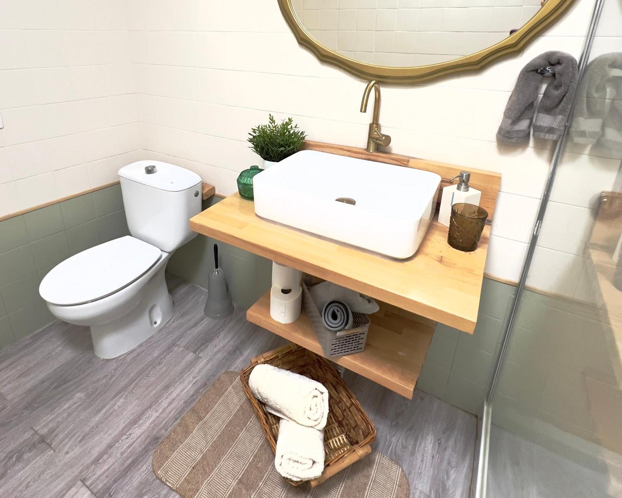 Alcamar Habitacion Privada Con Las Areas De Sala, Cocina Y Bano Que Se Comparten Cerca Al Mar! อัลกาลา ภายนอก รูปภาพ