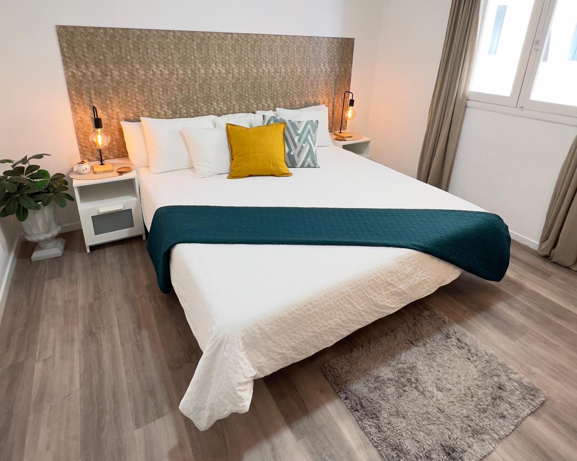 Alcamar Habitacion Privada Con Las Areas De Sala, Cocina Y Bano Que Se Comparten Cerca Al Mar! อัลกาลา ภายนอก รูปภาพ