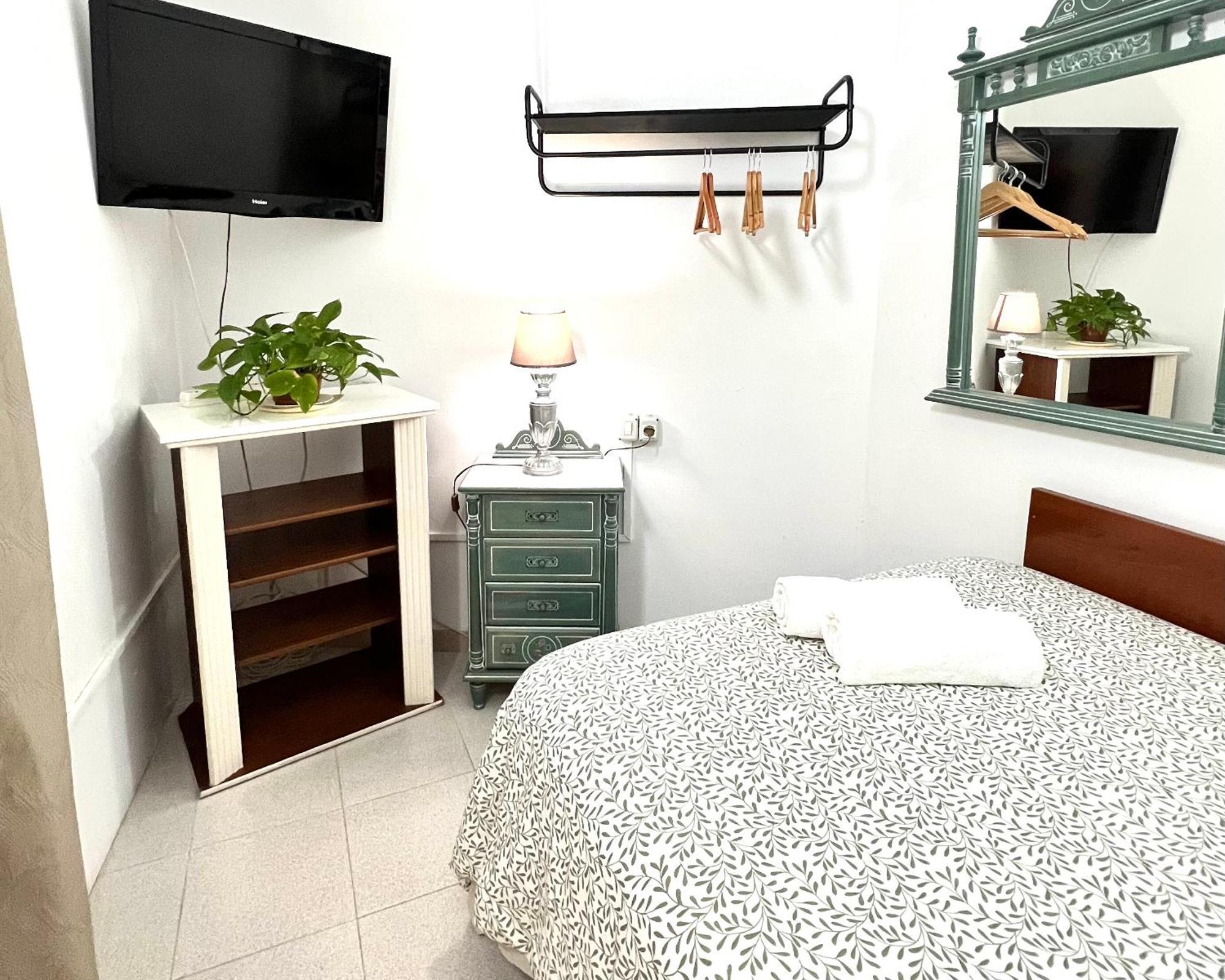 Alcamar Habitacion Privada Con Las Areas De Sala, Cocina Y Bano Que Se Comparten Cerca Al Mar! อัลกาลา ภายนอก รูปภาพ