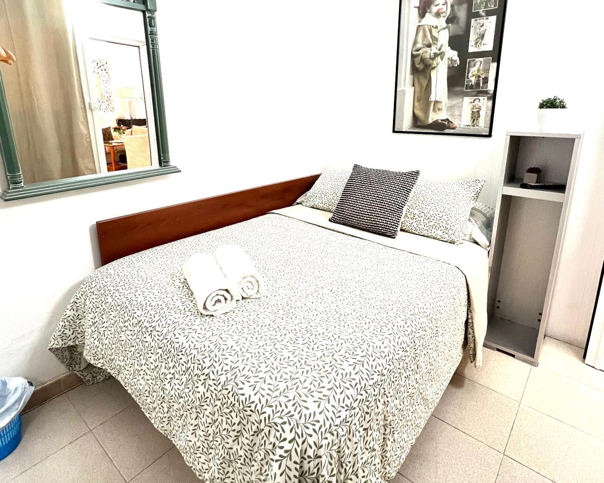 Alcamar Habitacion Privada Con Las Areas De Sala, Cocina Y Bano Que Se Comparten Cerca Al Mar! อัลกาลา ภายนอก รูปภาพ