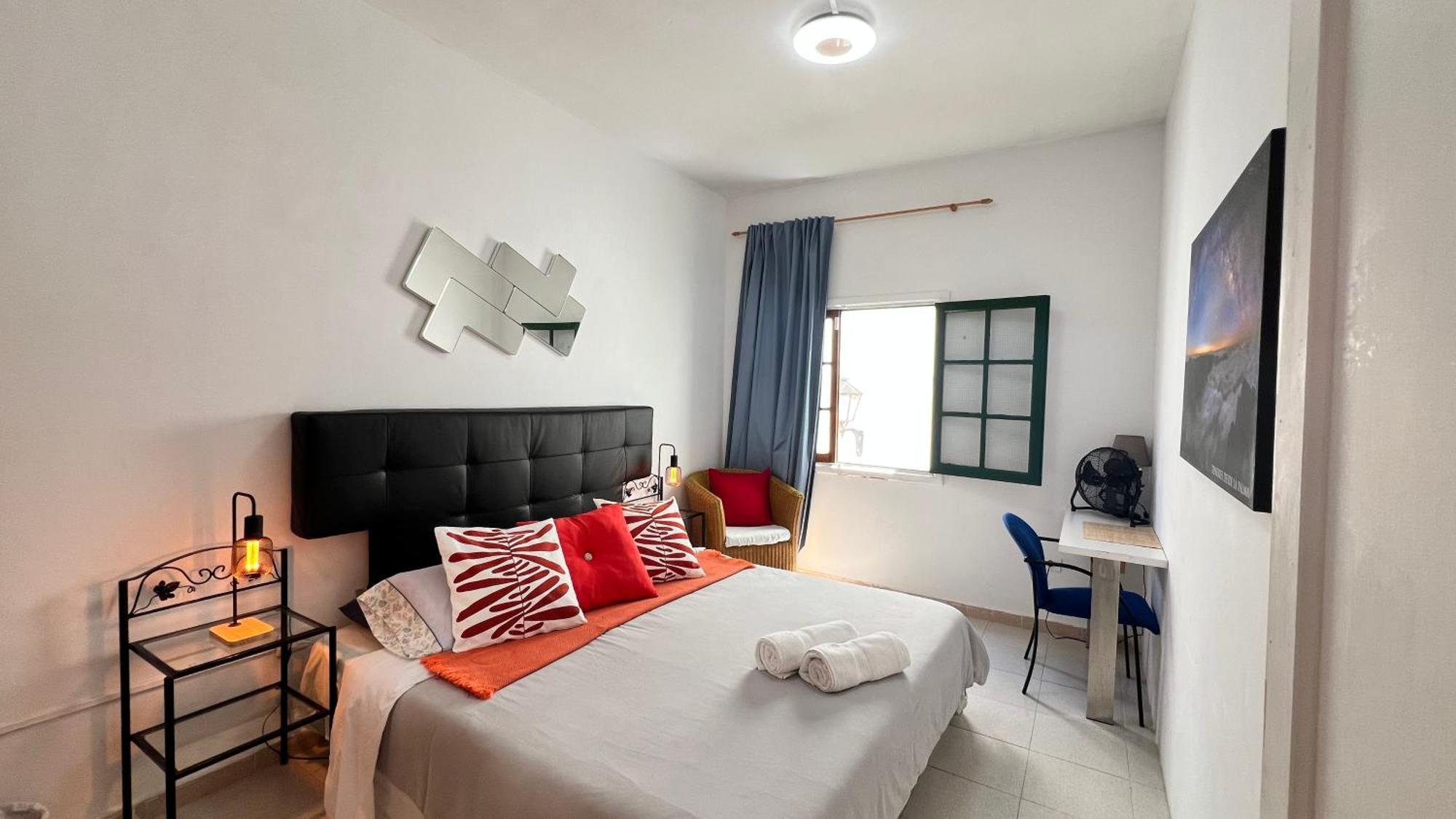Alcamar Habitacion Privada Con Las Areas De Sala, Cocina Y Bano Que Se Comparten Cerca Al Mar! อัลกาลา ภายนอก รูปภาพ